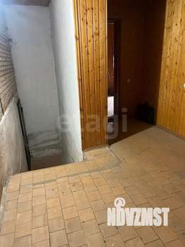 Дом 302м², 3-этажный, участок 42 сот.  