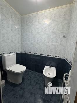 Дом 328м², 3-этажный, участок 10 сот.  