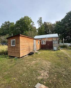 Дом 25м², 2-этажный, участок 6 сот.  