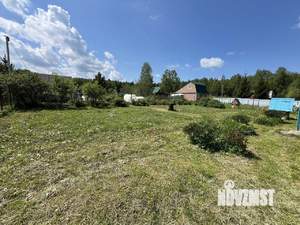 Дом 20м&sup2;, 2-этажный, участок 6 сот.  