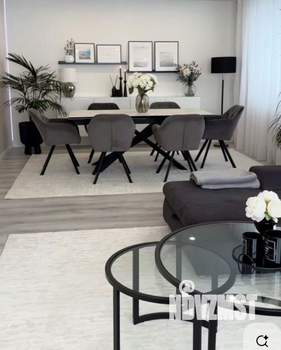 Коттедж 210м², 2-этажный, участок 10 сот.  