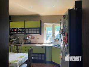 Дом 257м², 2-этажный, участок 15 сот.  