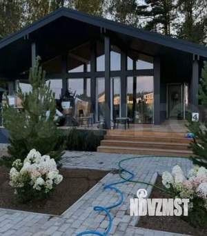 Дом 200м², 1-этажный, участок 10 сот.  