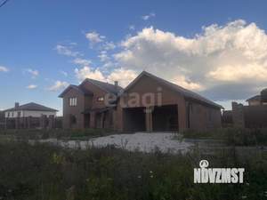 Дом 232м², 2-этажный, участок 15 сот.  