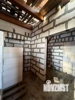 Дом 200м², 2-этажный, участок 16 сот.  