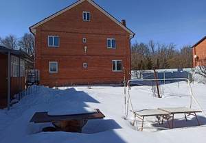 Дом 320м², 2-этажный, участок 26 сот.  