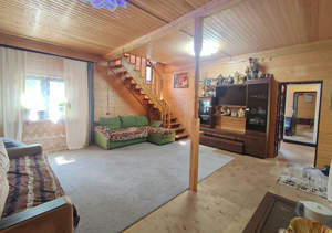 Дом 302м², 2-этажный, участок 11 сот.  