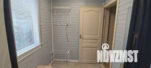 Дом 80м&sup2;, 2-этажный, участок 10 сот.  