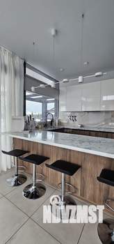 Дом 146м&sup2;, 2-этажный, участок 11 сот.  