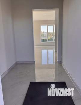 Коттедж 175м&sup2;, 2-этажный, участок 10 сот.  