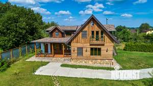 Дом 251м², 2-этажный, участок 22 сот.  