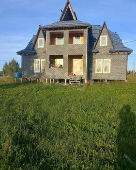 Дом 183м&sup2;, 2-этажный, участок 22 сот.  