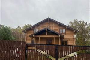 Дом 320м&sup2;, 3-этажный, участок 18 сот.  