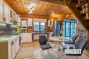 Дом 177м&sup2;, 2-этажный, участок 14 сот.  