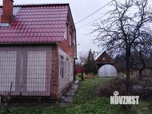 Дом 180м&sup2;, 2-этажный, участок 15 сот.  