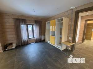 Дом 230м&sup2;, 2-этажный, участок 25 сот.  