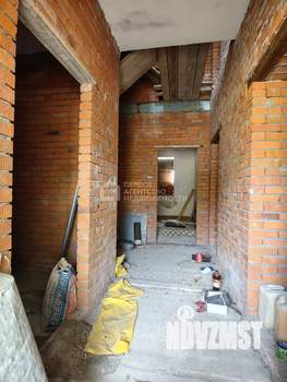 Дом 180м², 2-этажный, участок 15 сот.  
