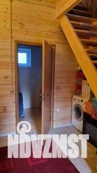 Дом 180м&sup2;, 3-этажный, участок 6 сот.  