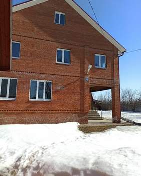 Дом 320м², 2-этажный, участок 26 сот.  