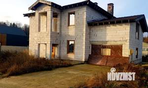 Коттедж 293м&sup2;, 2-этажный, участок 9 сот.  