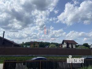 Дом 199м&sup2;, 2-этажный, участок 9 сот.  