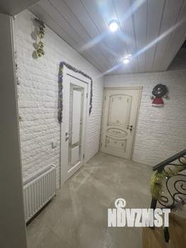 Дом 220м², 2-этажный, участок 15 сот.  