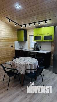 Дом 130м&sup2;, 1-этажный, участок 10 сот.  