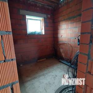 Дом 190м&sup2;, 1-этажный, участок 9 сот.  