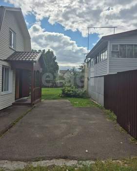 Дом 52м², 2-этажный, участок 6 сот.  