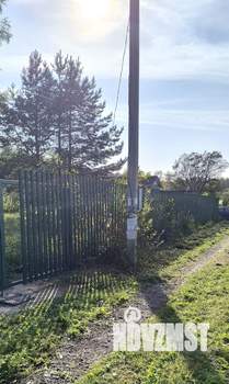 Дом 18м&sup2;, 2-этажный, участок 21 сот.  