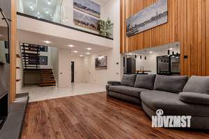 Коттедж 223м², 2-этажный, участок 17 сот.  