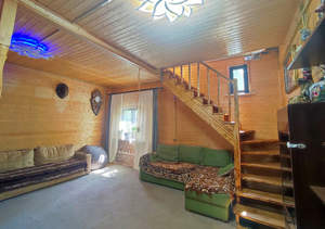 Дом 302м², 2-этажный, участок 11 сот.  