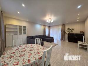 Дача 183м², 2-этажный, участок 10 сот.  