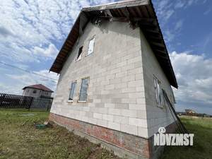 Дом 180м², 2-этажный, участок 15 сот.  