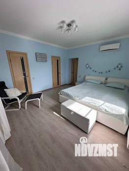 Дом 250м², 2-этажный, участок 25 сот.  