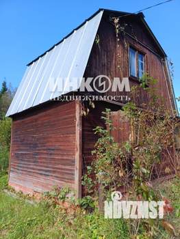 Дом 19м&sup2;, 2-этажный, участок 12 сот.  