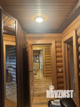 Дом 200м², 2-этажный, участок 10 сот.  