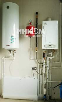 Дом 196м&sup2;, 2-этажный, участок 11 сот.  