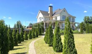 Дом 433м&sup2;, 3-этажный, участок 34 сот.  