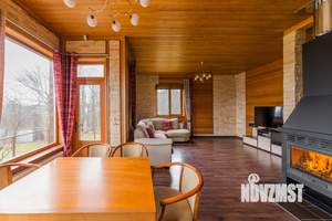 Дом 280м², 2-этажный, участок 21 сот.  