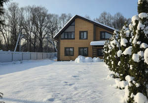 Дом 240м&sup2;, 2-этажный, участок 17 сот.  