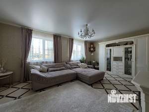 Дом 240м&sup2;, 2-этажный, участок 17 сот.  