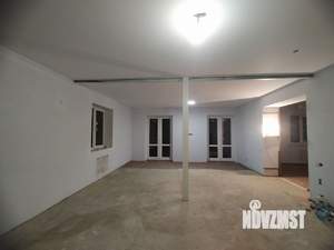 Дом 250м², 2-этажный, участок 9 сот.  