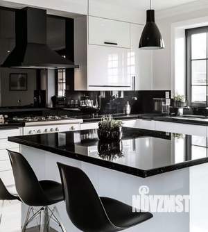 Коттедж 210м², 2-этажный, участок 10 сот.  