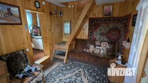 Дом 40м&sup2;, 2-этажный, участок 6 сот.  