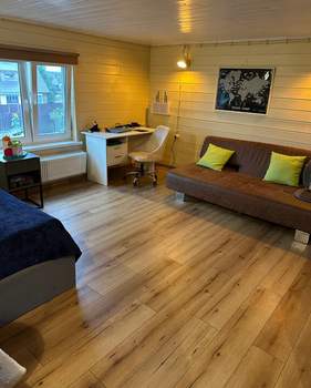 Дом 93м², 2-этажный, участок 10 сот.  