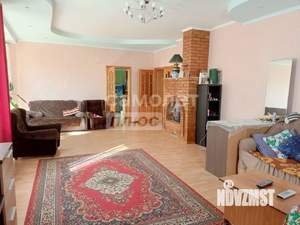 Дом 200м², 2-этажный, участок 15 сот.  