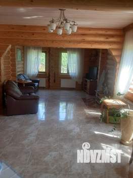 Дом 233м&sup2;, 2-этажный, участок 25 сот.  