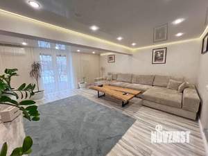 Дом 250м&sup2;, 2-этажный, участок 20 сот.  