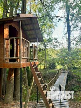 Дом 270м&sup2;, 2-этажный, участок 4 сот.  